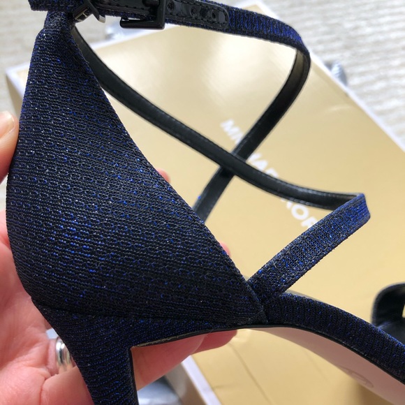 NWT Michael Kors Ava dress sandals - Picture 7 of 8